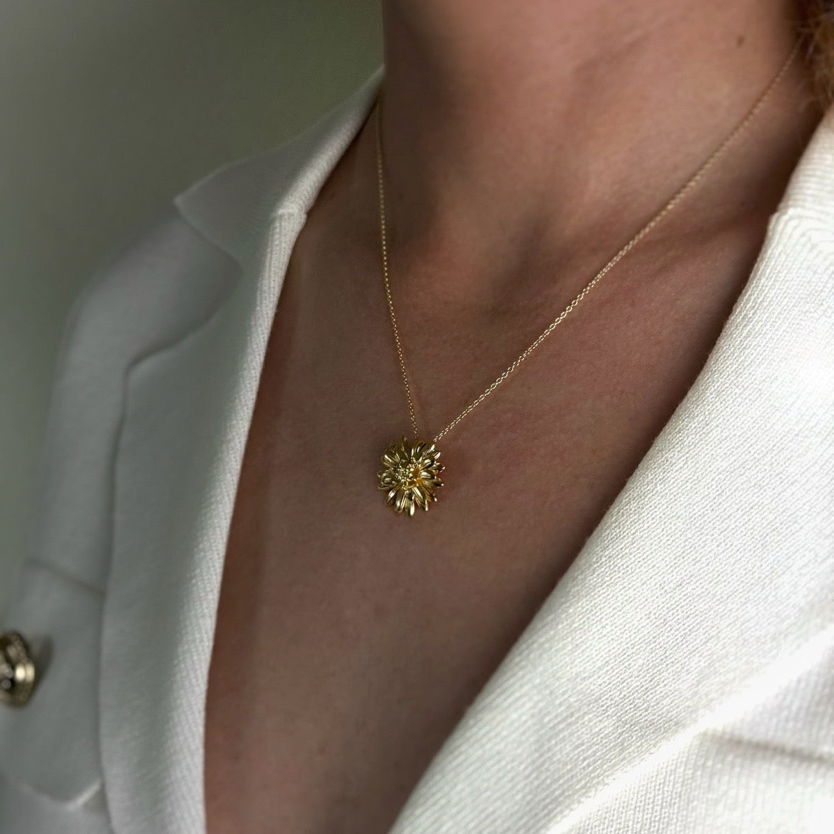 Daisy Pendant