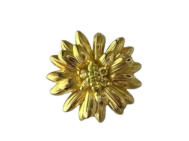 Flower Pendant with Gold and Diamonds